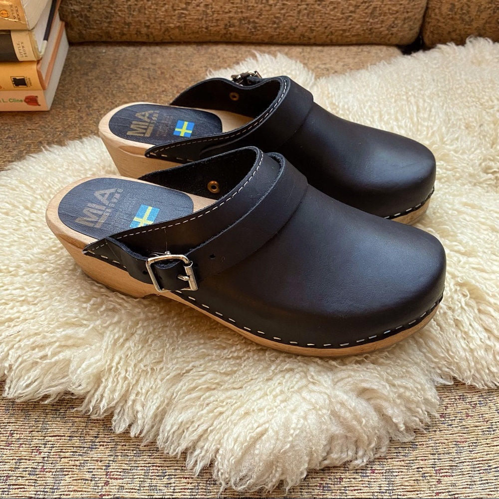 MIA Alma Clogs